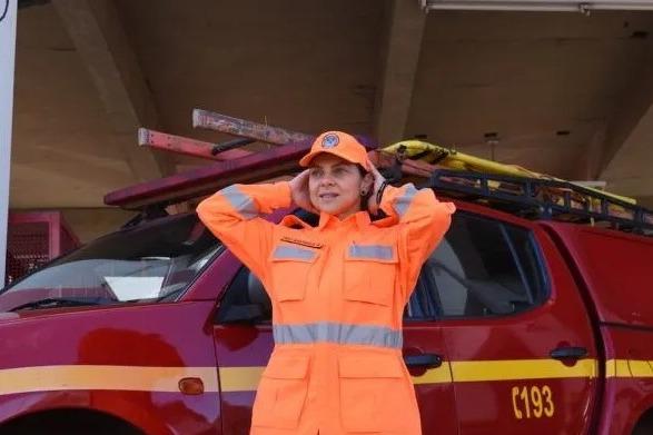 Tenente-coronel BM Ana Paula Borges assume o comando do 8º Batalhão do Corpo de Bombeiros nesta sexta-feira (Foto/Reprodução)