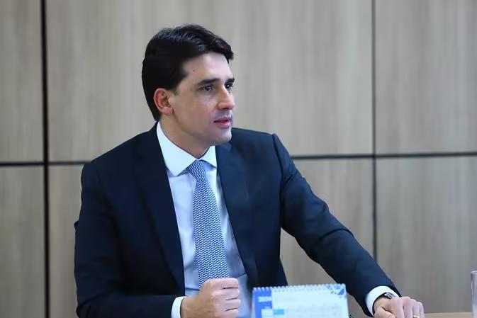 O ministro de Portos e Aeroportos, Sílvio Costa Filho (Foto/Sérgio Francês/Ministério de Portos e Aeroportos)