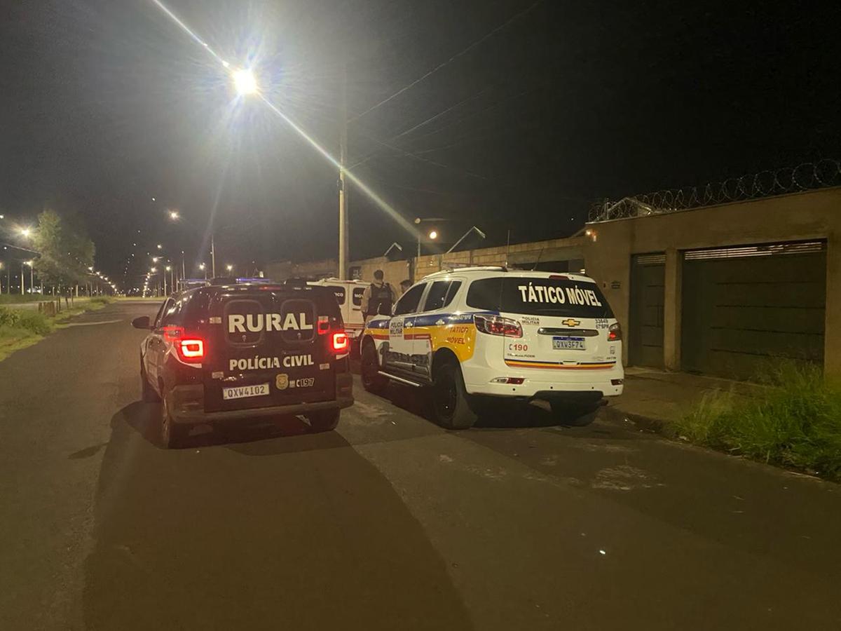 Operação conjunta entre Polícia Civil e Polícia Militar prendeu seis pessoas ligadas ao roubo/furto de motocicletas em Uberaba (Foto/Divulgação)