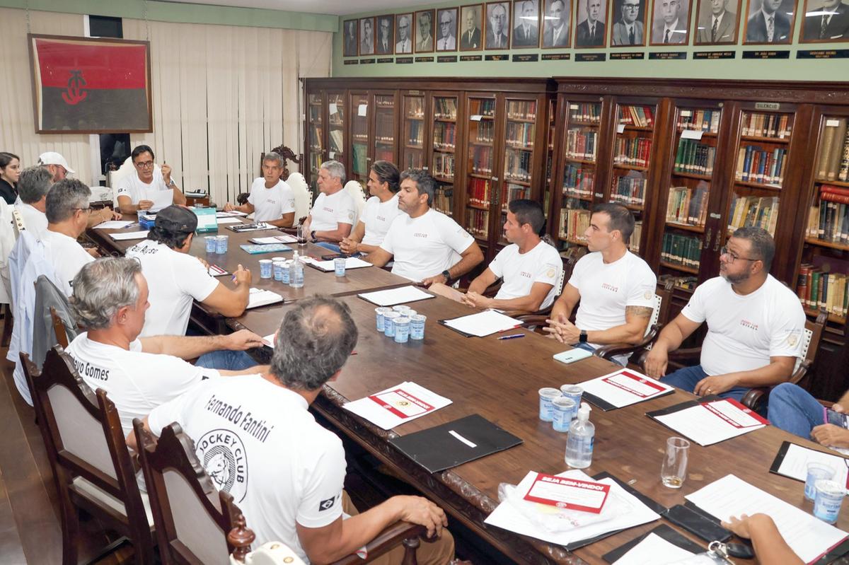 Renato Pato tomou posse essa semana em seu segundo mandato como presidente do Jockey Club de Uberaba. Parabéns! (Foto/Reprodução)