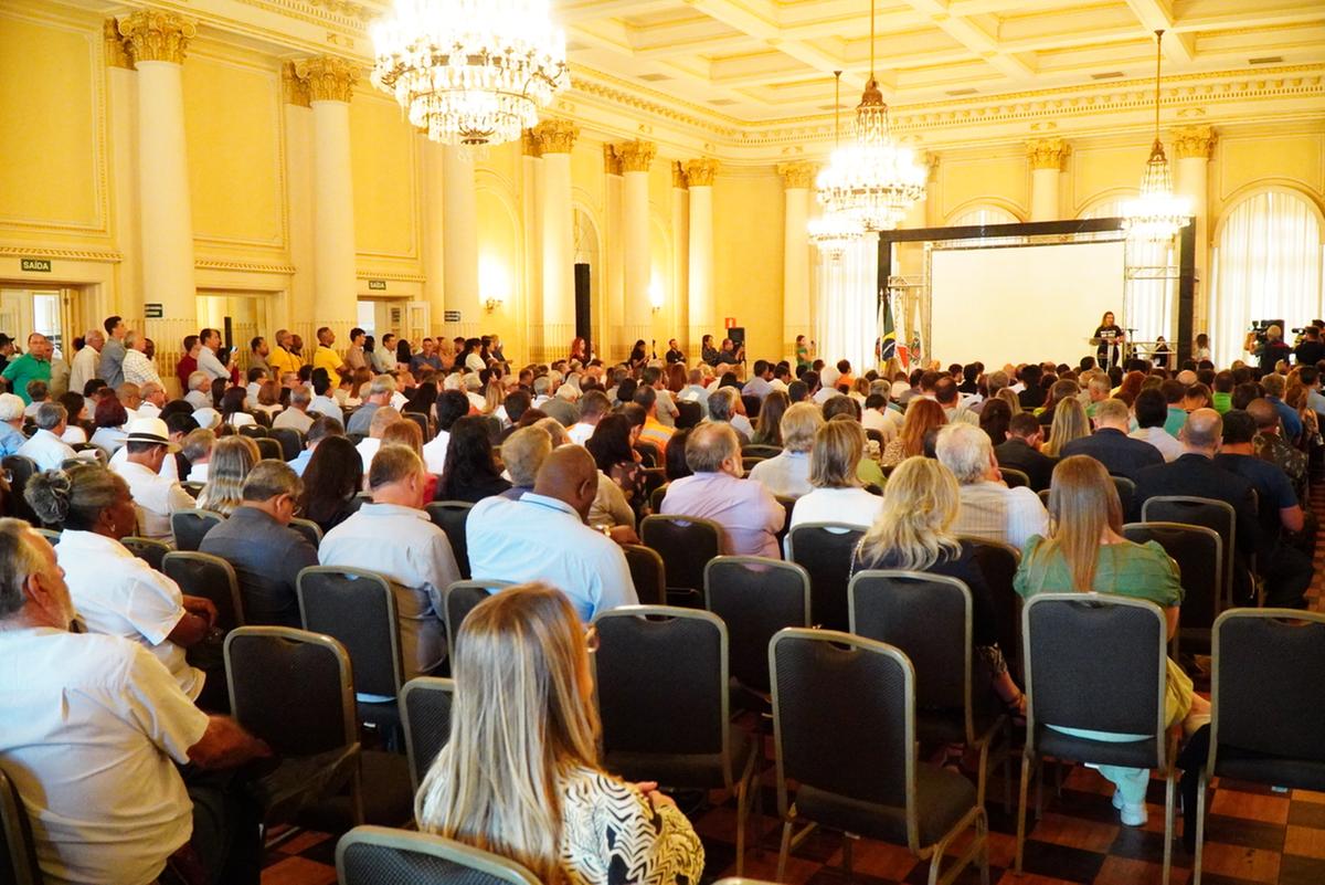 Documento apresentado no evento de Araxá também está sendo encaminhado a deputados e senadores para que ajudem a interferir no processo (Foto/Divulgação)