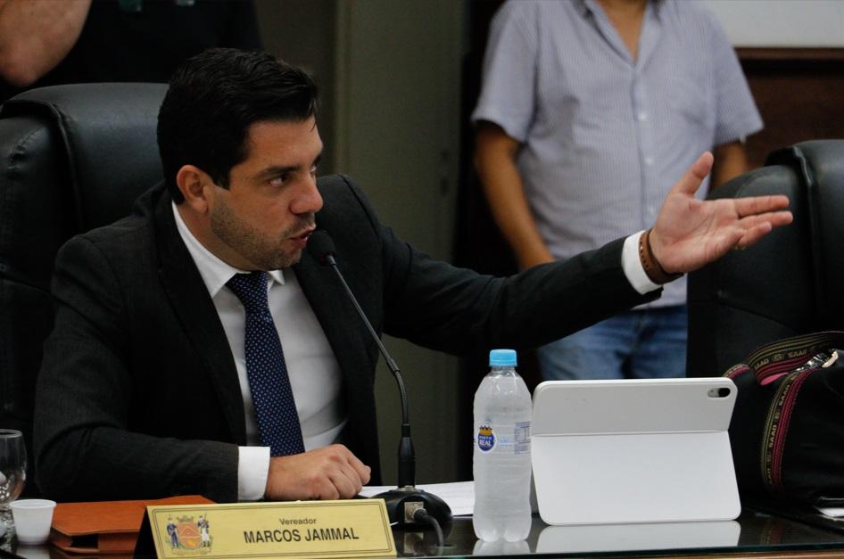 Vereador Marcos Jammal disse que ouviu profissionais do setor e pretende aprofundar sobre o assunto para buscar consenso (Foto/Rodrigo Garcia/CMU)