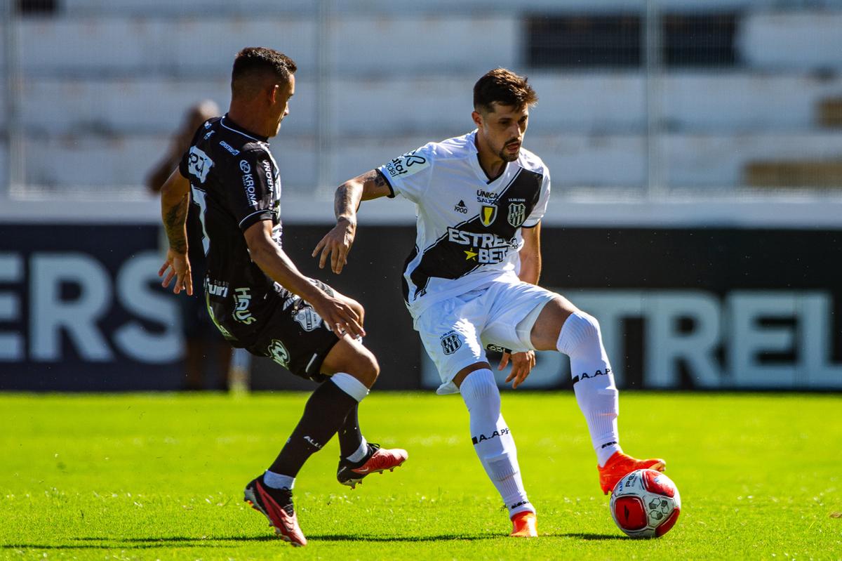 O São Paulo encontrou em Campinas, no Moisés Lucarelli, sua primeira derrota na temporada (Foto/Leonardo Dias/PontePress)