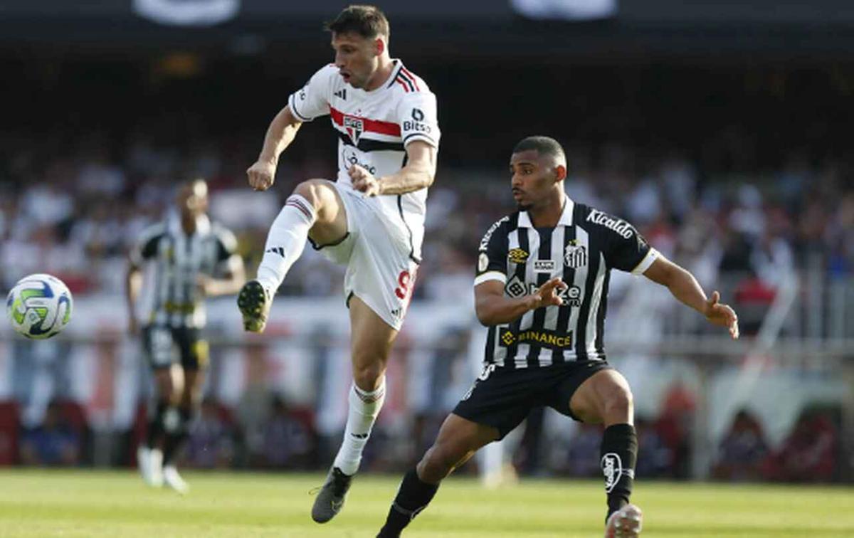 O Santos não ganha do São Paulo no estádio Cícero Pompeu de Toledo desde 2021 (Foto/Paulo Pinto SPFC)