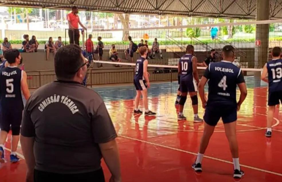 Para participar, os interessados devem se apresentar na Arena Funel acompanhados dos pais ou responsável, vestindo roupas adequadas à prática esportiva e calçando tênis (Foto/Divulgação)