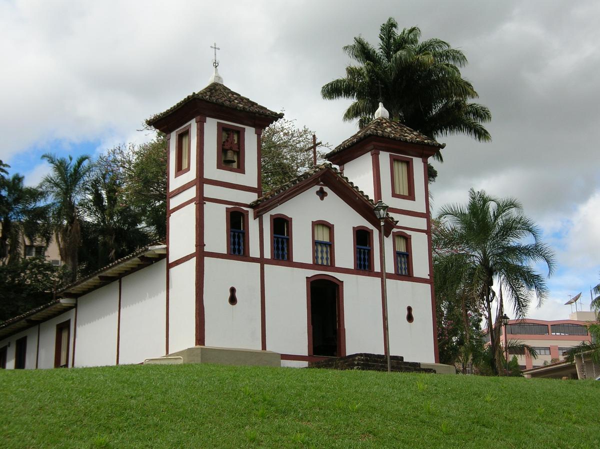 Igreja Santa Rita é um dos imóveis tombados em Uberaba (Foto/Reprodução)