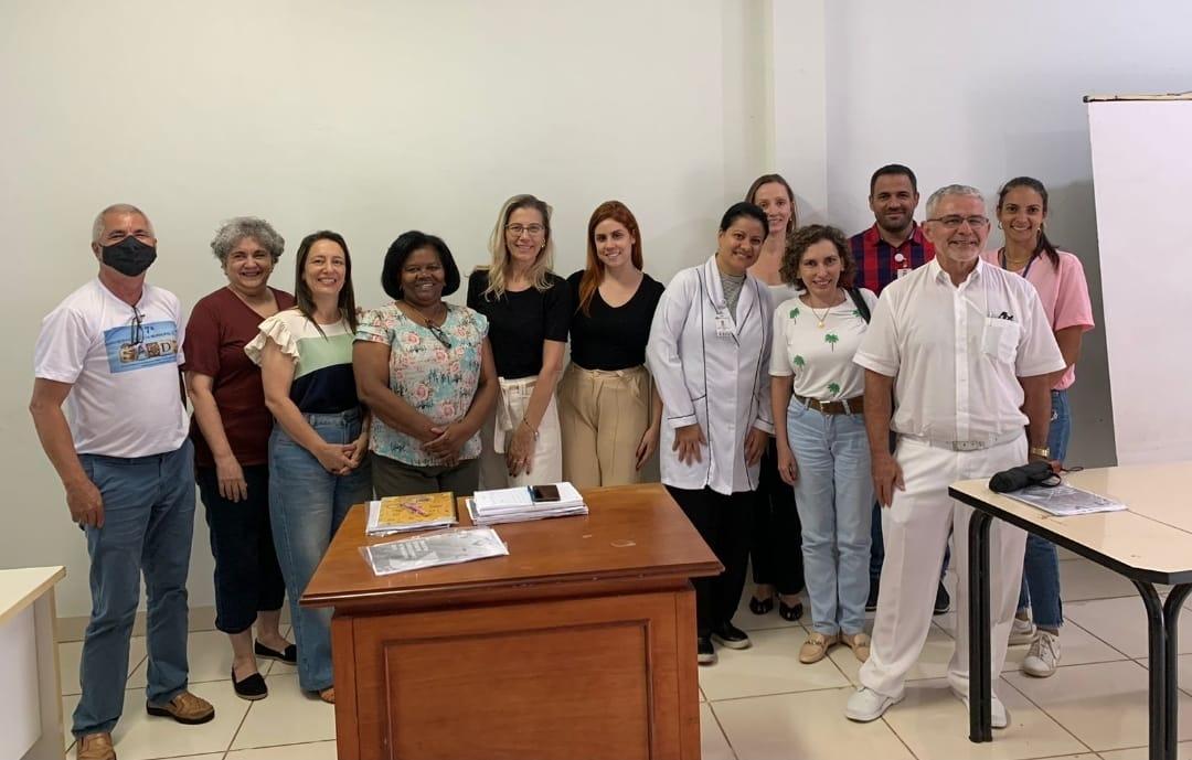 Grupo de trabalho em prol da assistência aos falcêmicos. (Foto/Divulgação)