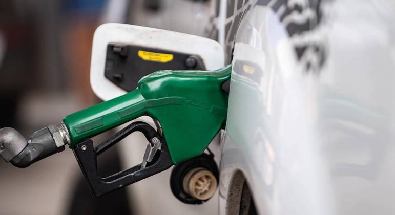 Para os veículos flex, o preço do etanol segue vantajoso tanto nos postos do perímetro urbano como das rodovias (Foto/Reprodução)
