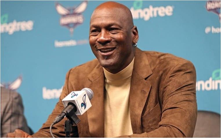 Michael Jordan é o atleta mais bem pago da história com US$ 3,75 bilhões (R$ 18,6 bilhões) recebidos (Foto/Instagram)