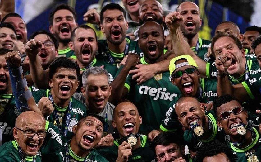 Desde 2022, o Palmeiras vem sendo campeão do Paulistão buscando viradas nas finais (Foto/Cesar Greco/Palmeiras)