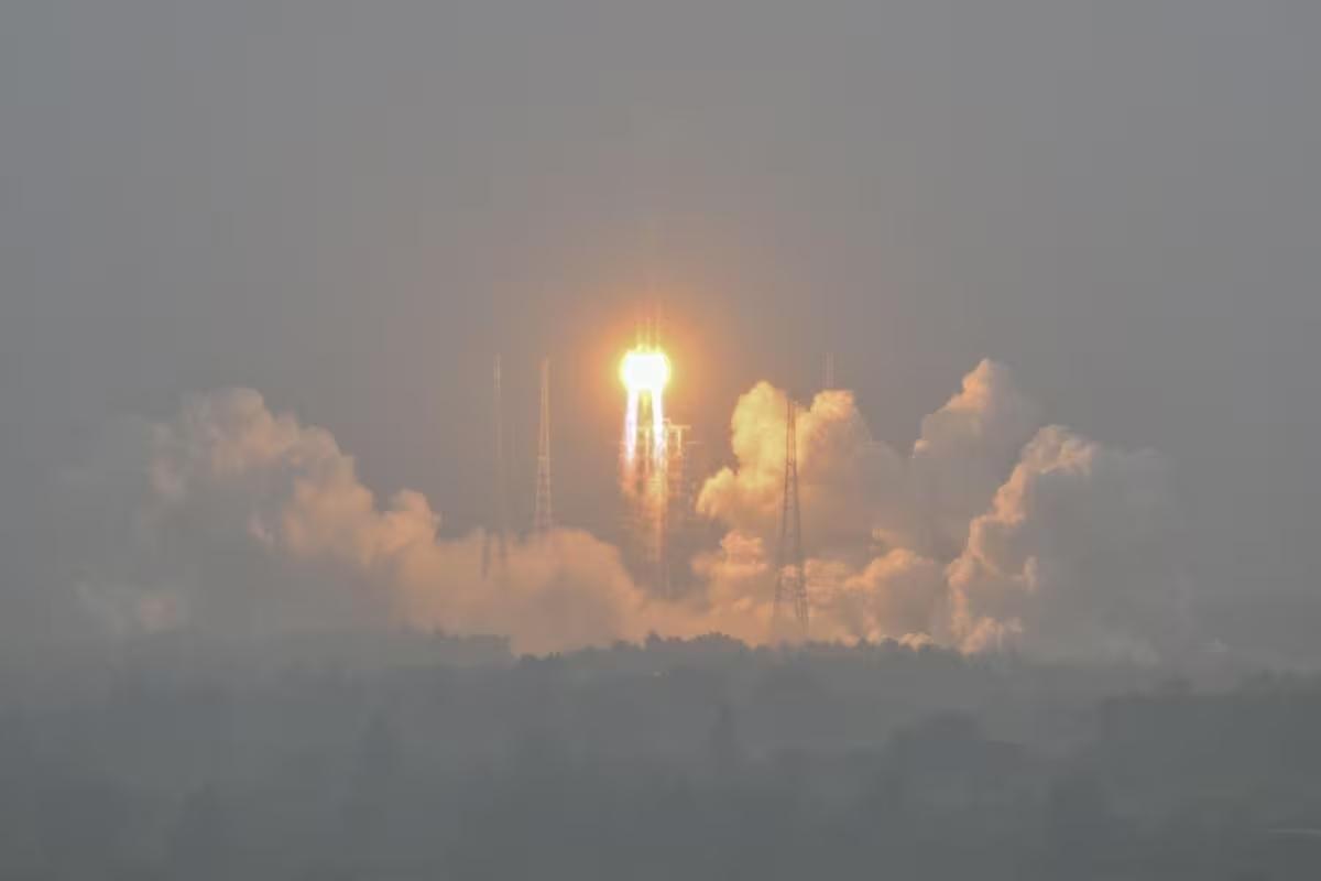 China envia missão inédita para a Lua (Foto/Hector Retamal/AFP)