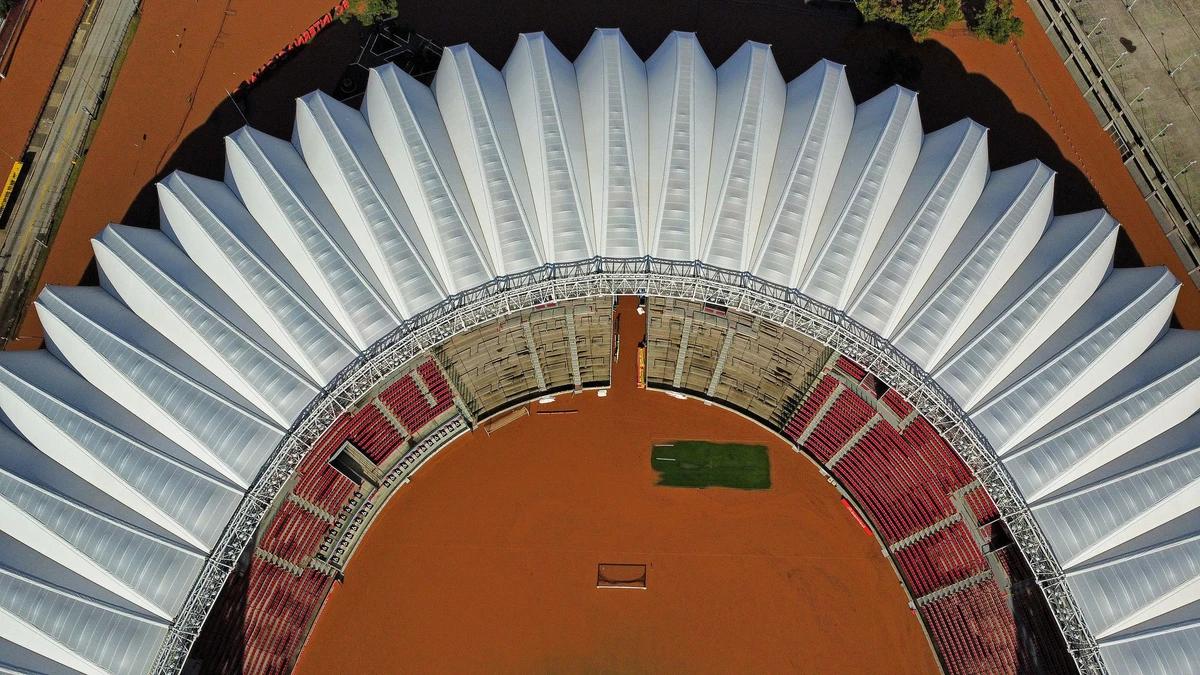 Vista aérea do Estádio Beira-Rio, nesta segunda-feira 06 de maio de 2024 (Foto/Max Peixoto/DiaEsportivo/Folhapress)