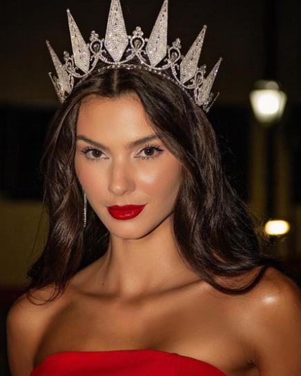 Daniela Oliveira tem 27 anos e seria a primeira miss Minas Gerais casada (Foto/Reprodução Instagram)