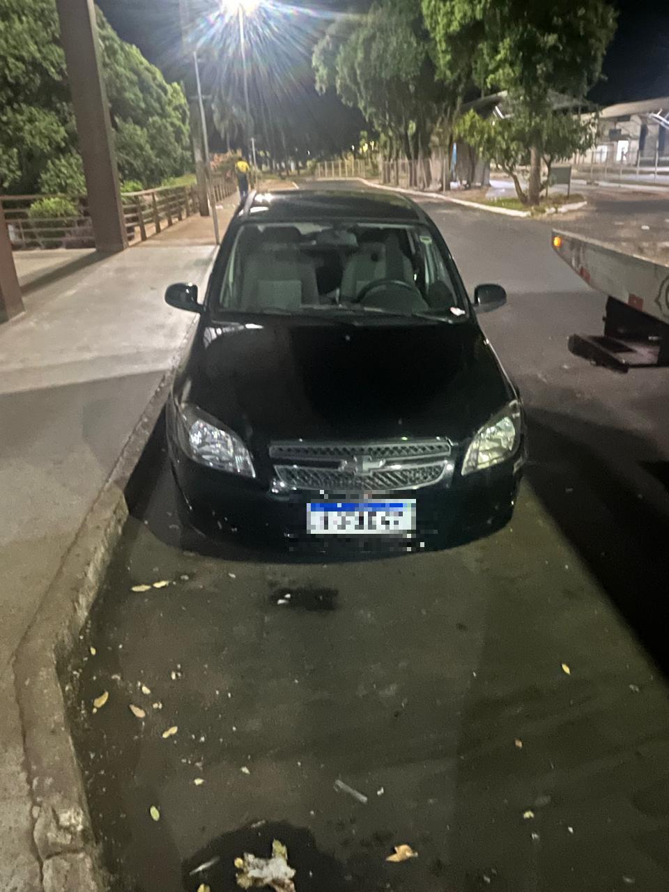 Carro roubado em Centralina no dia 6 de maio e que estava sendo conduzido por jovem usando tornozeleira eletrônica (Foto/Divulgação)