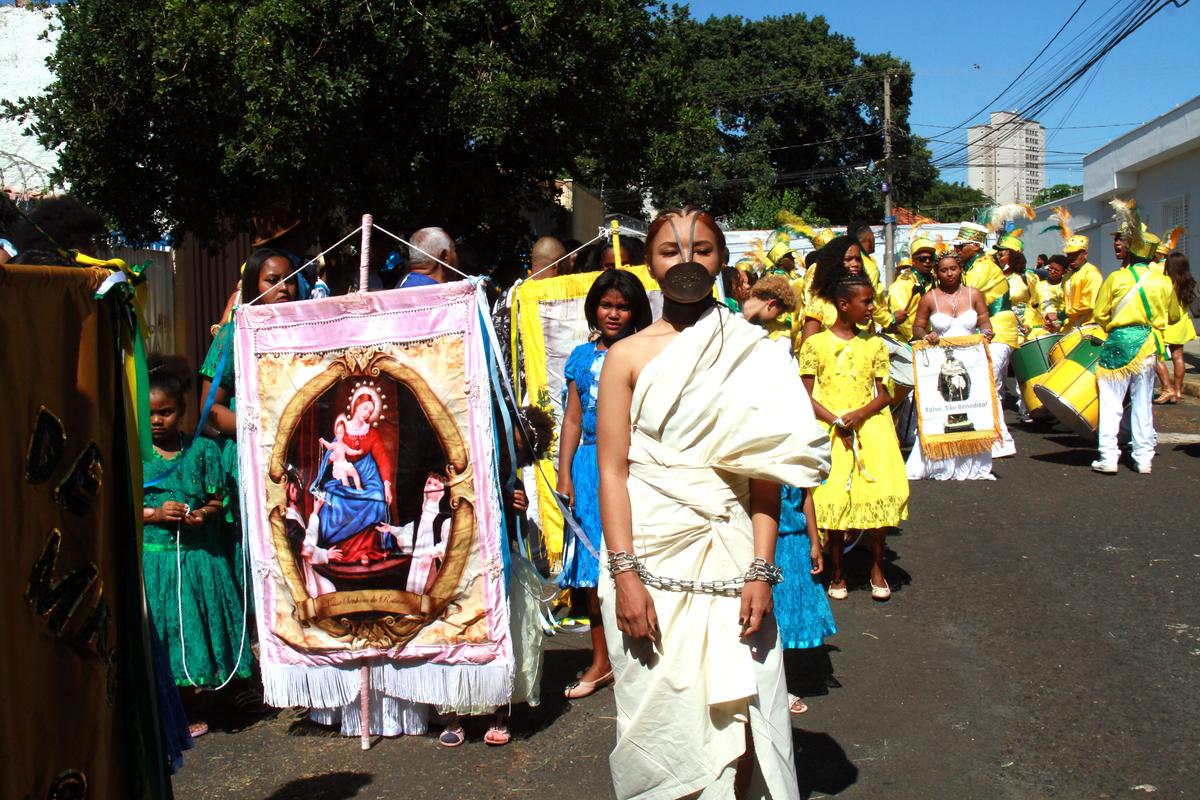 Está previsto para amanhã um cortejo saindo da rua Tapajós até a igreja Santa Teresinha, onde haverá missa por intenção dos cativos (Foto/Arquivo)