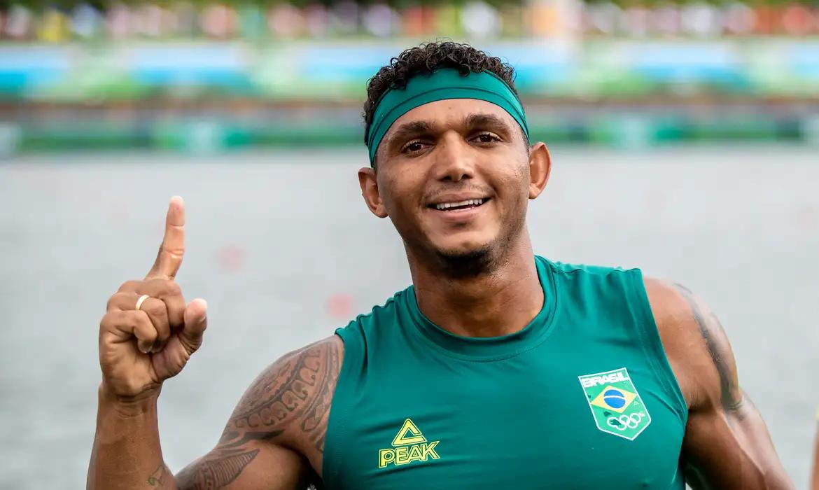 A competição na Hungria foi o primeiro grande evento de Isaquias Queiroz na temporada (Foto Mirian Jeske – COB)