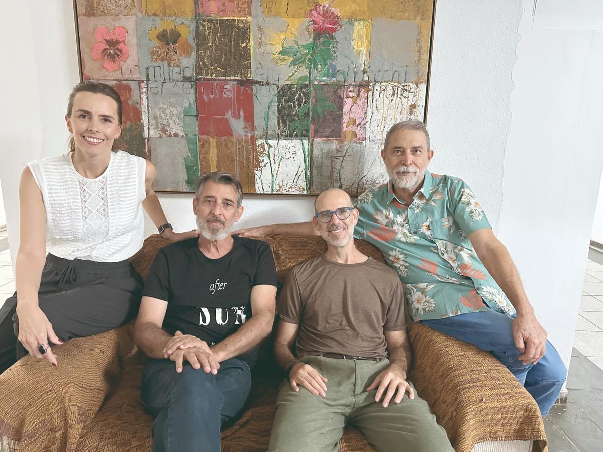 Os artistas Nana Cunha, Paulo Miranda, Edson Fernandes e Hélio Siqueira, realizaram a 1ª Live Arte Coletiva na quarta-feira, dia 15. Sucesso! (Foto/Arquivo pessoal)