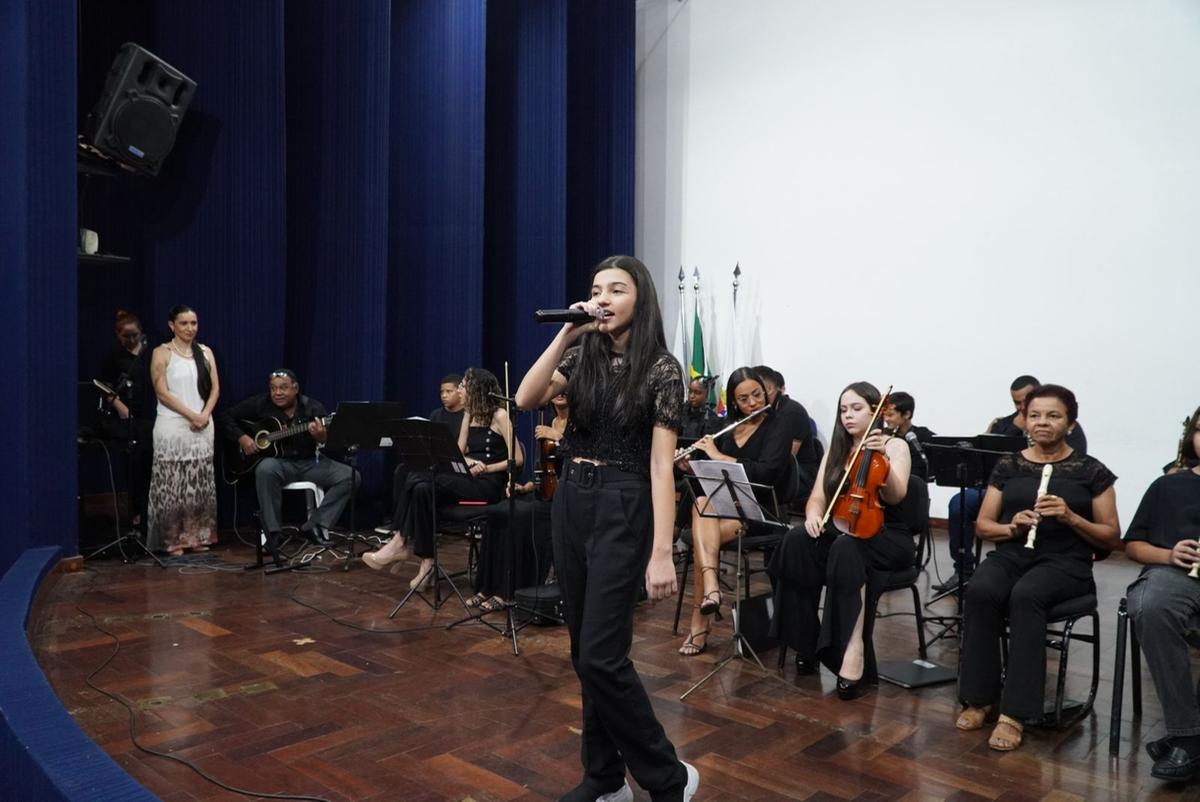 Homenagem teve a presença da Orquestra Sons da Vida (Foto/Jorge Ferreira/PMU)