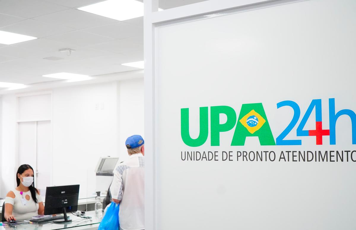 Paciente está internada na Unidade de Pronto Atendimento (UPA) há uma semana, aguardando vaga em um leito de hospital para seguir com tratamento de saúde (Foto/Divulgação)