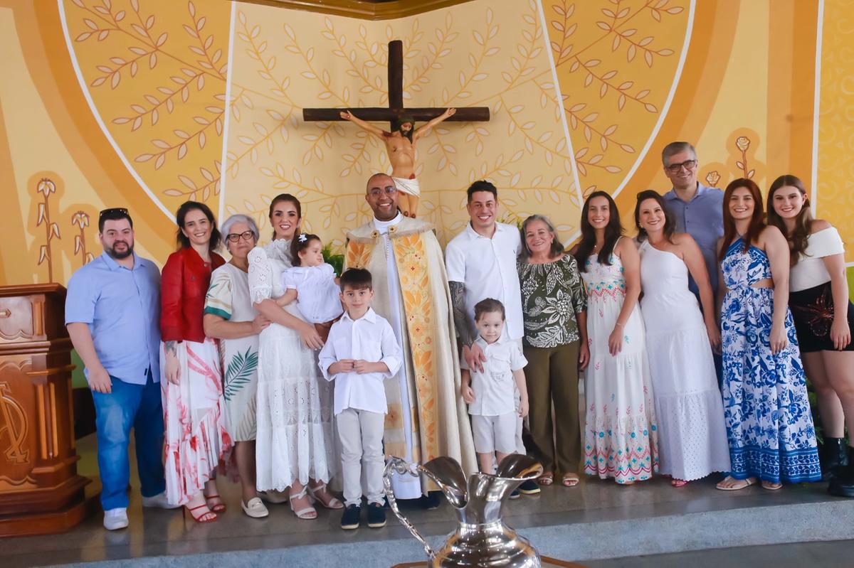 Família Pereira de Paiva Estevam toda reunida para celebrar a vida da pequena Cecília (Foto/Divulgação)