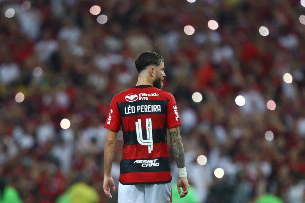 Fora do time desde o dia 15 de maio, Léo Pereira deve voltar ao time do Flamengo (Foto/Marcelo Cortes/Flamengo)