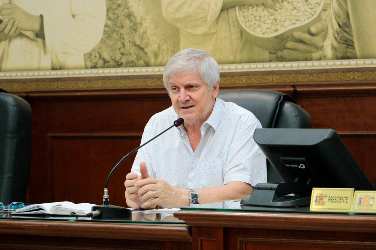 Roberto Tosto deixa a Secretaria de Fazenda e se dedicará à campanha de reeleição da prefeita Elisa Araújo (Foto/Divulgação)