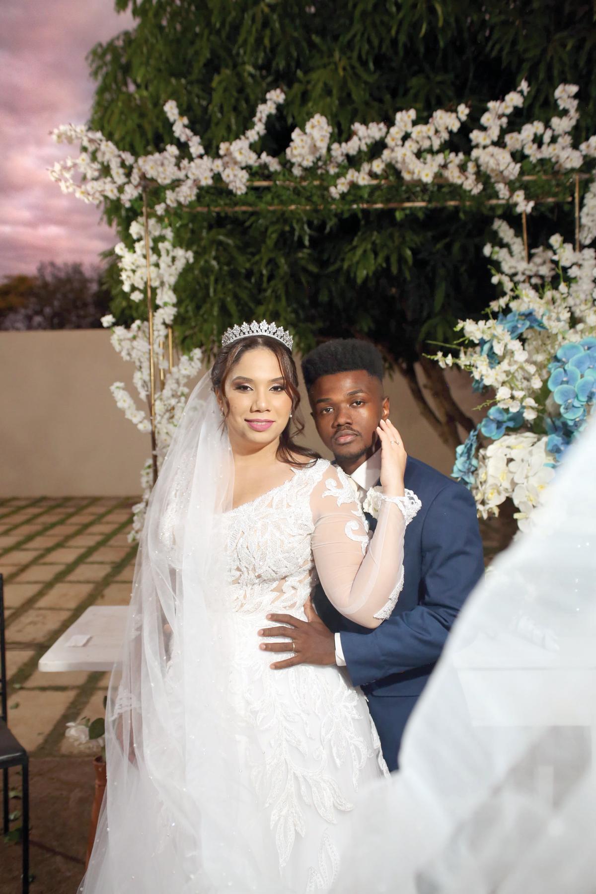 Rebeca Araújo Tiburcio e Pedro Henrique também disseram sim em cerimônia linda e emocionante (Foto/Wagner Pinheiro)