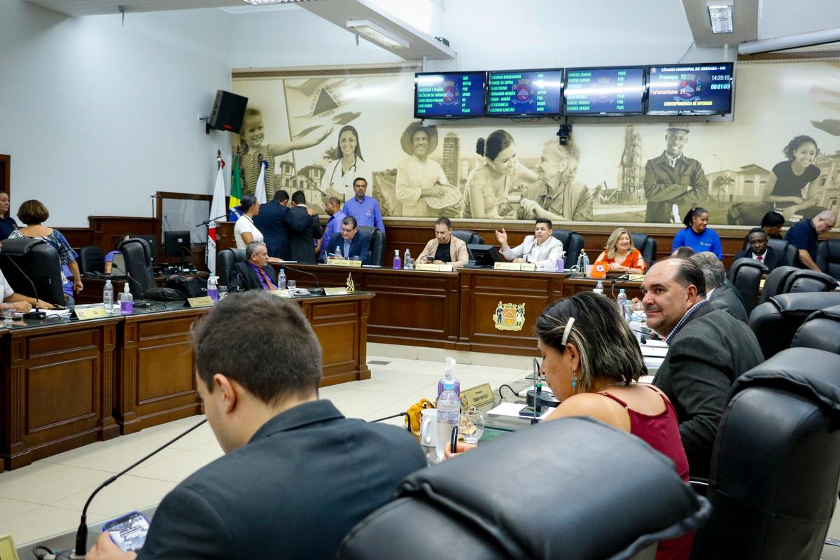 Plenário da Câmara Municipal de Uberaba mudou a sistemática de sessões no mês de agosto em função da campanha eleitoral (Foto/Rodrigo Garcia/CMU)