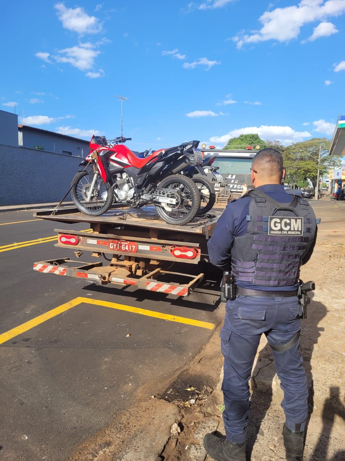 Motocicletas estariam sem equipamentos obrigatórios e com componentes inoperantes a caminho de onde se iniciaria o “rolezinho” (Foto/Divulgação)