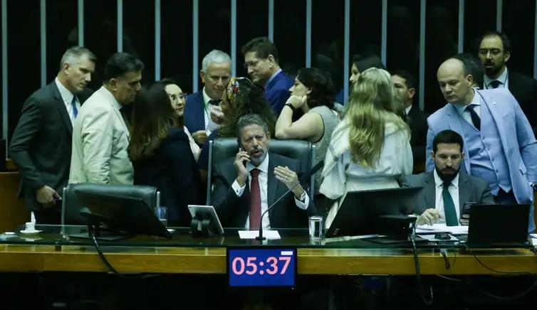 Brasília (DF) 11/07/2024 Câmara dos Deputados durante sessão plenária extraordinária semipresencial para votar a proposta de emenda à Constituição (Foto/Lula Marques/Agência Brasil)