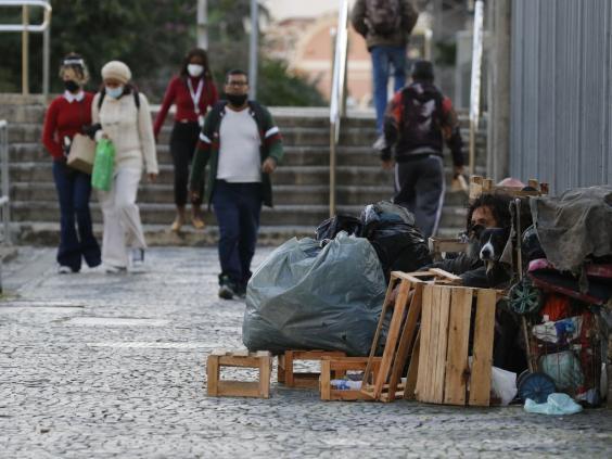 Conforme o levantamento do OBPopRua/POLOS-UFMG, 300.868 pessoas vivem atualmente em situação de rua em todo o Brasil (Foto/Reprodução)