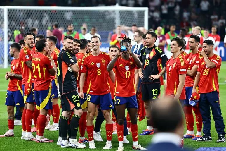 Merecidamente, a Espanha venceu final da Eurocopa por 2 a 1 (Foto/ANSA/EPA)