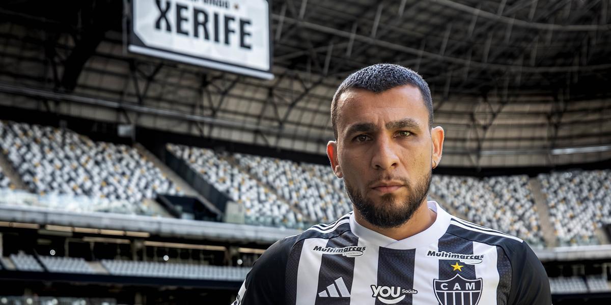 Pela terceira vez o zagueiro Júnior Alonso chega ao Galo (Foto/Pedro Souza/Atlético (MG))