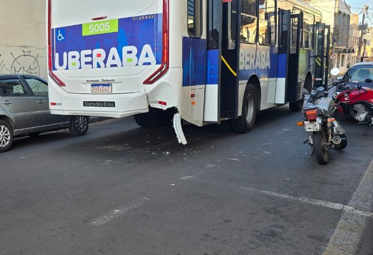 Acidente registrado na manhã desta quarta (Foto/Luiz Gustavo Resende)