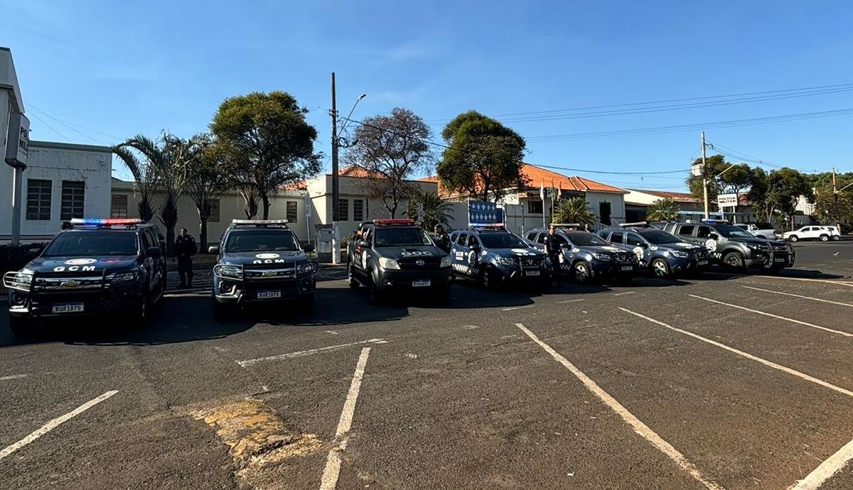 Viaturas da Guarda Civil Municipal que atuam em conjunto com a Polícia Militar na operação especial nos bairros da cidade (Foto/Divulgação)