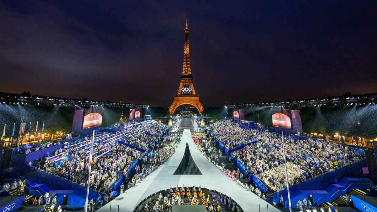 Paris durante a abertura dos Jogos Olímpicos 2024. ((Foto/Twitter/@JogosOlimpicos))