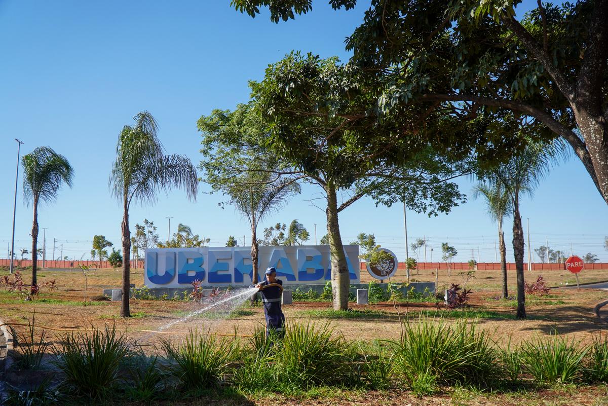 Paisagismo é realizado em diversas áreas em Uberaba (Foto/Divulgação)