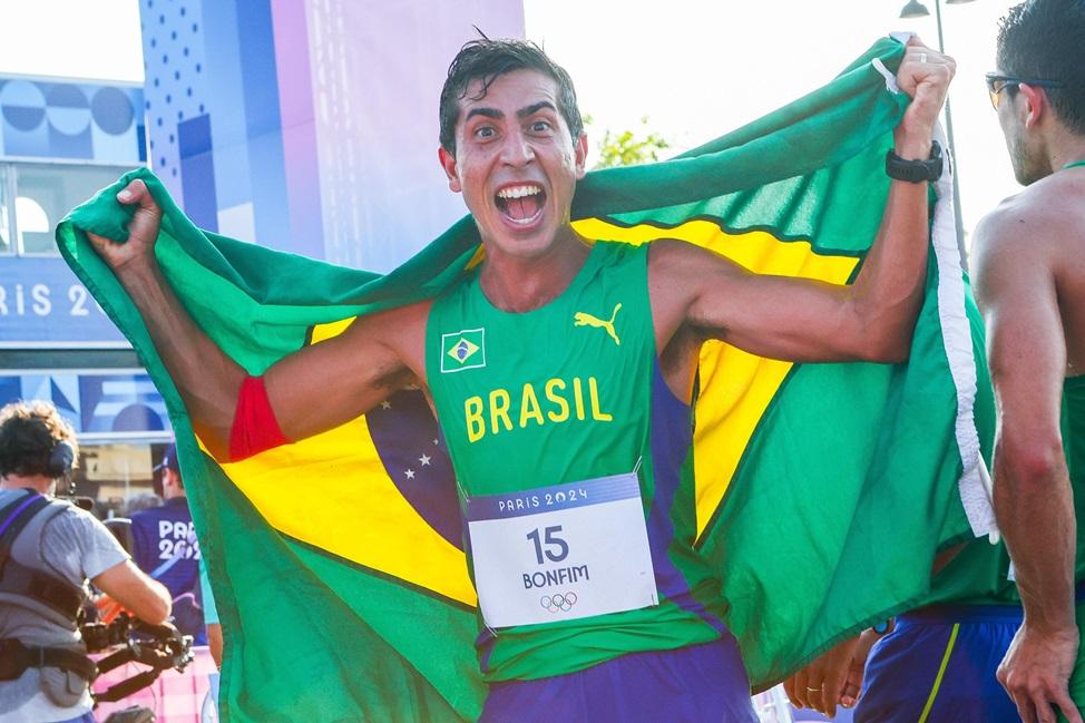 Caio Bomfim lavou a alma, após ter ficado em quarto na prova da Rio-2016 (Foto/Wagner Carmo/CBAt)