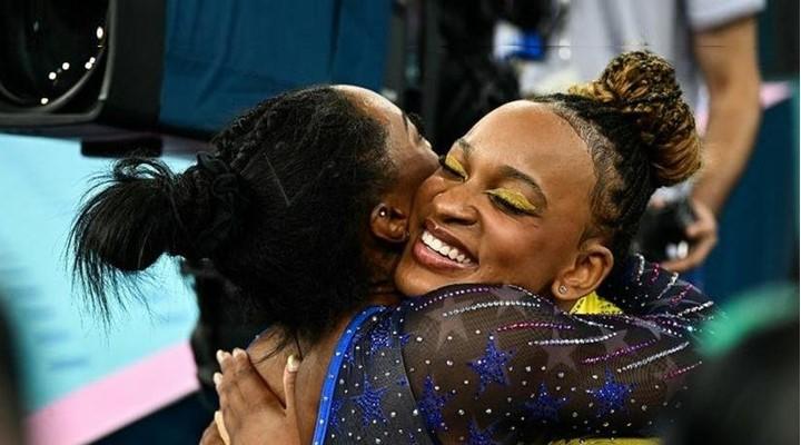 Não é como Estados Unidos x Rússia. Elas se gostam, parecem ser amigas (Foto/Loic Venance/AFP/CP)