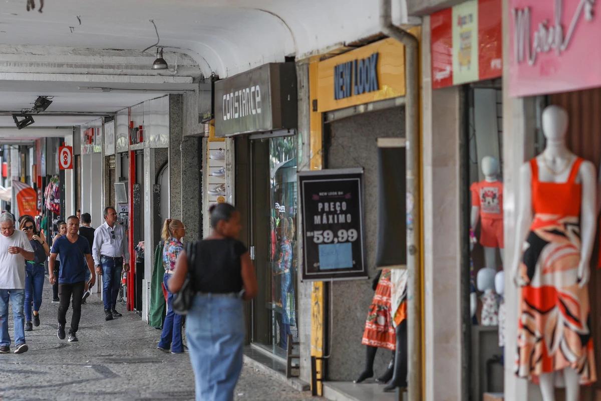 Consumidores podem solicitar CPF em notas fiscais de compras em estabelecimentos de Minas para participar (Foto/Flavio tavares/O Tempo)