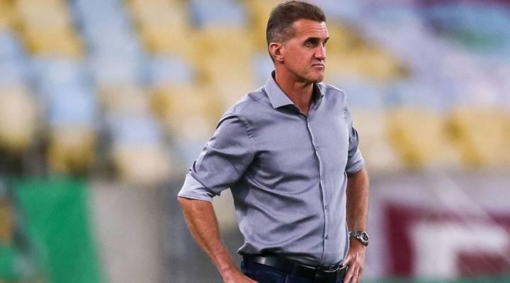 Estreando no Goiás, o técnico Vagner Mancini sentiu o peso da disparidade técnica entre São Paulo e Goiás (Foto/Arquivo)