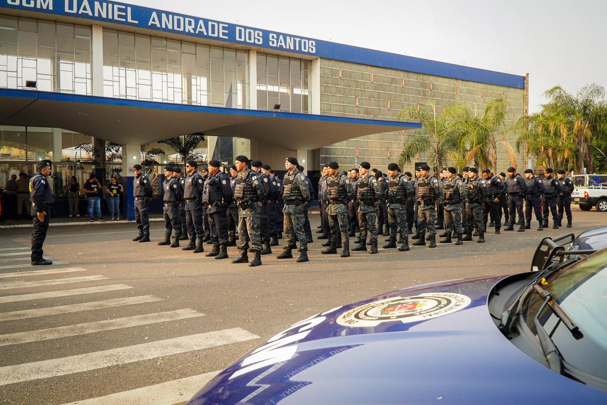 Integrantes em evento de comemoração dos 24 anos da Guarda Civil Municipal (Foto/Divulgação)