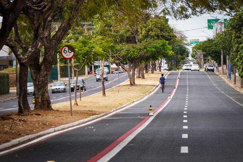 Ciclofaixa na Av. Nenê Sabino voltou a funcionar no início do mês de agosto (Foto/Divulgação)