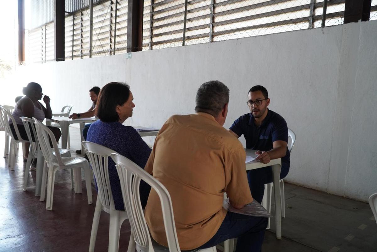 Reunião para assinatura dos termos de compromisso (Foto/Divulgação)