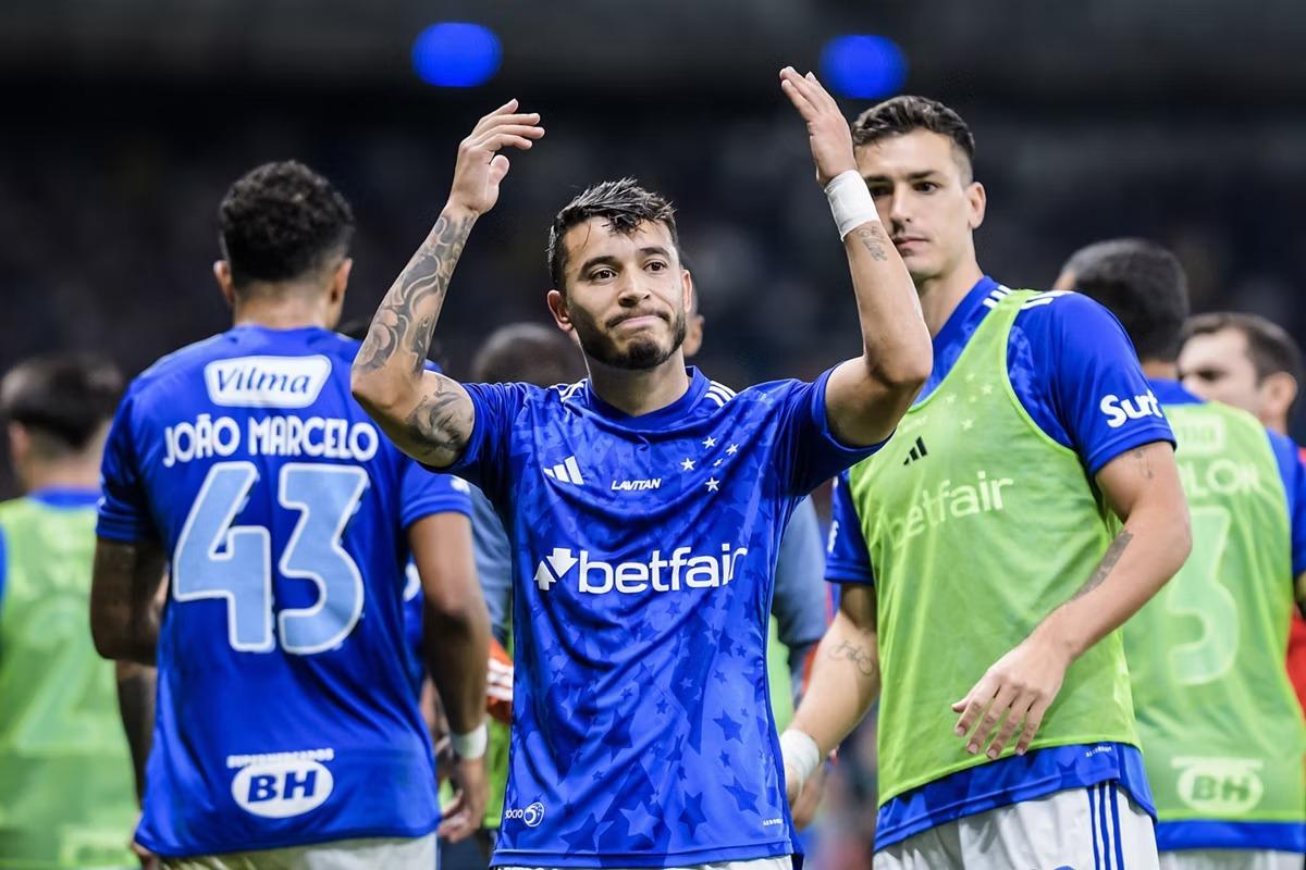 Lateral William, do Cruzeiro, é convocado para a Seleção Brasileira (Foto/Gustavo Aleixo/Cruzeiro)