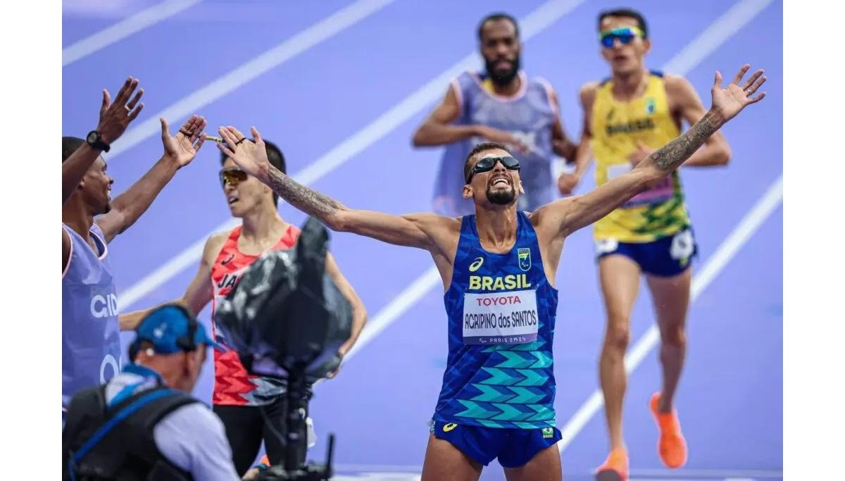 Júlio César Agripino quebrou recorde dos 5.000 m nas Paralimpíadas (Foto/Wander Roberto/CPB)