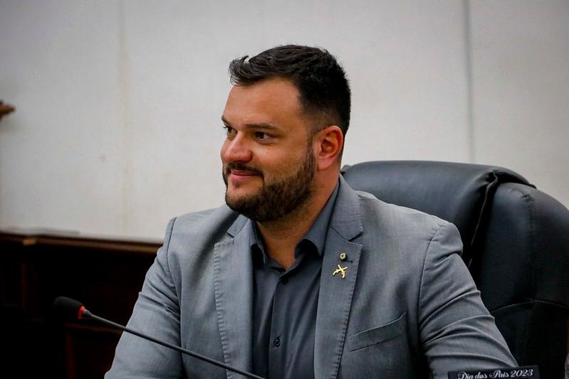 Autor do projeto, Diego Fabiano disse que a intenção é disseminar a acessibilidade nas redes sociais e sítios eletrônicos de toda a Administração Pública Municipal para narrar de modo pormenorizado as imagens das publicações (Foto/Divulgação)