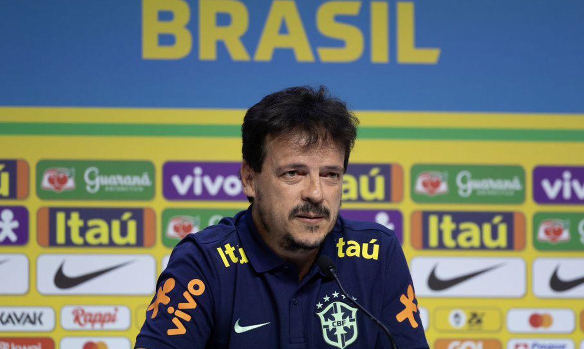 Nas últimas horas o nome de Fernando Diniz vem sendo especulado no Flamengo (Foto/Thaís Magalhães/CBF)