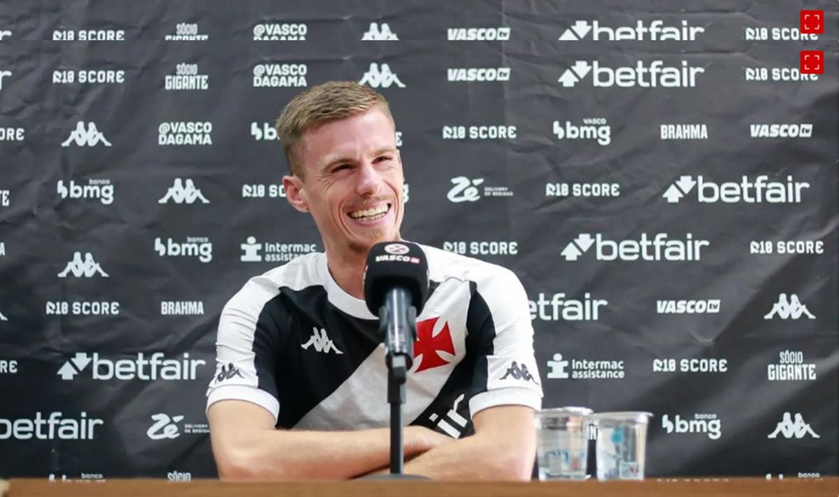O suíço Maxime Dominguez vai suprir a falta do jogador Adson (Foto/Mateus Lima/Vasco/CRVG)
