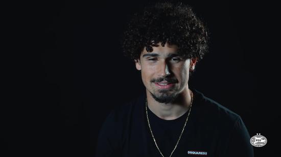 André Ramalho marcou o gol da vitória de cabeça, e enlouqueceu a fiel torcida corintiana (Foto/Super Vasco)